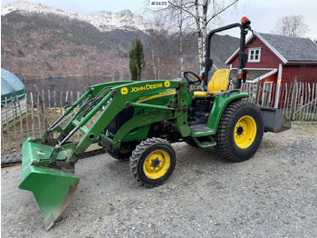 Tractor agricol JOHN DEERE 3720