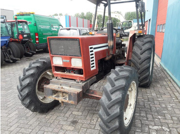 Tractor agricol Fiat 65-66 DT: Foto 4