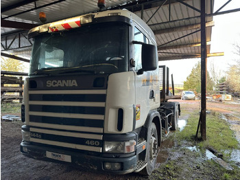 Camion cu cârlig SCANIA 144