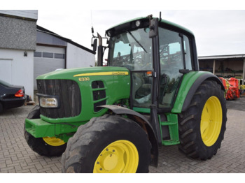 Tractor agricol JOHN DEERE 6330