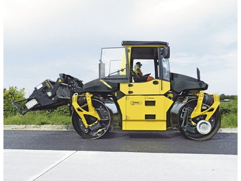 Cilindru compactor pentru asfalt BOMAG