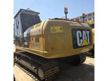 Excavator pe şenile CATERPILLAR 320D2