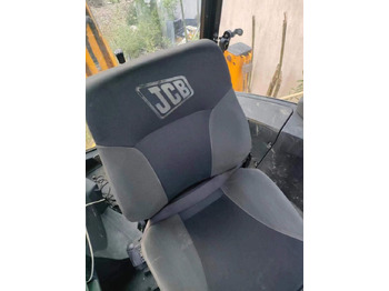 Buldoexcavator JCB 3CX