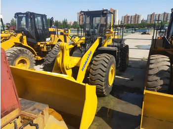 Încărcător frontal pe pneuri KOMATSU WA470