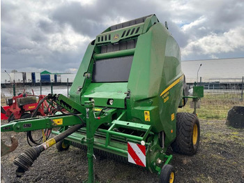 Presă baloţi rotunzi JOHN DEERE