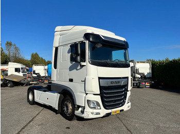 Cap tractor DAF XF 450