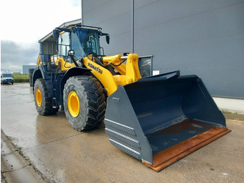 Încărcător frontal pe pneuri KOMATSU WA480