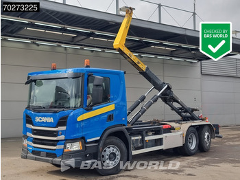 Camion cu cârlig SCANIA P 360