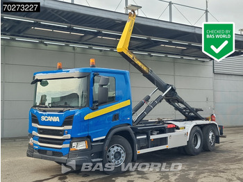 Camion cu cârlig SCANIA P 360