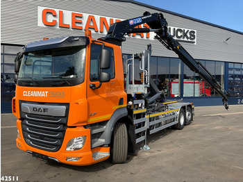 Camion cu cârlig DAF CF 430