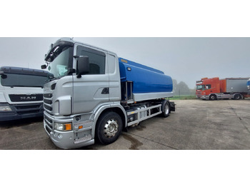 Camion cisternă SCANIA G 400