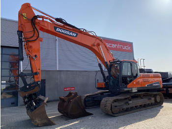 Excavator pe şenile DOOSAN DX300LC-5