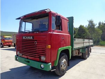 Camion platformă SCANIA 141