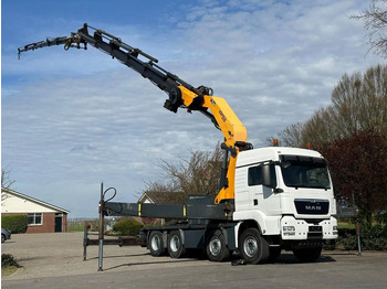 Camion cu macara MAN