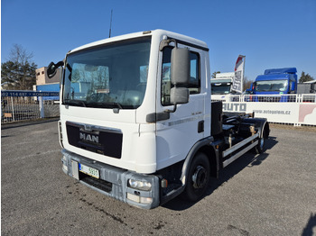 Camion cu cârlig MAN TGL 12.180