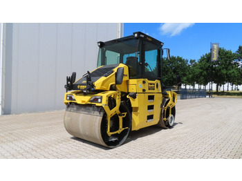 Cilindru compactor pentru asfalt Bomag BW 154 AP 5: Foto 2