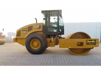 Compactor CATERPILLAR