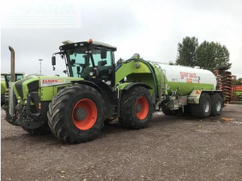 Tractor agricol CLAAS Xerion 3800