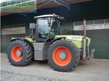 Tractor agricol CLAAS Xerion 3800