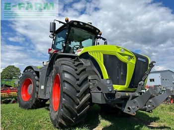 Tractor agricol CLAAS Xerion