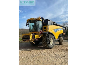 Combină de recoltat cereale NEW HOLLAND CX series