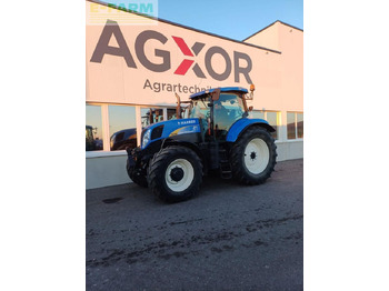 Tractor agricol NEW HOLLAND T6000