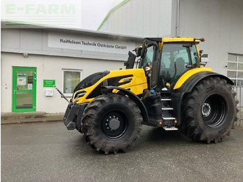 Tractor agricol VALTRA