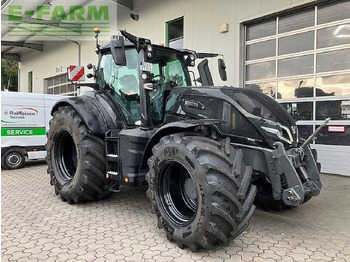 Tractor agricol VALTRA