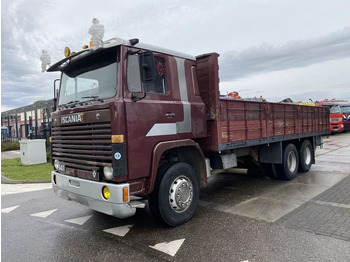 Camion platformă SCANIA 141