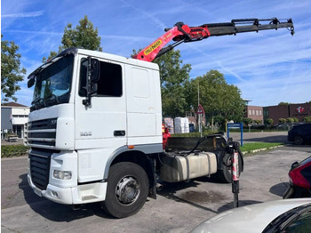 Cap tractor DAF XF 105 410