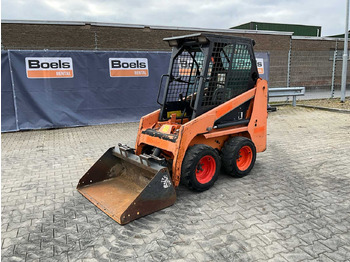 Încărcător frontal pe pneuri BOBCAT S70