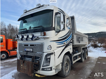 Camion basculantă VOLVO FH