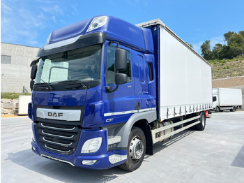 Camion cu prelată DAF CF 320