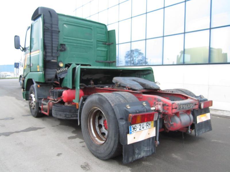 Cap tractor Volvo FH12 380: Foto 8