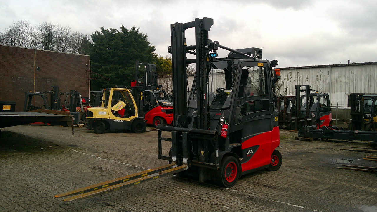 Electrostivuitor LINDE E50HL-01/600 CABIN: Foto 1