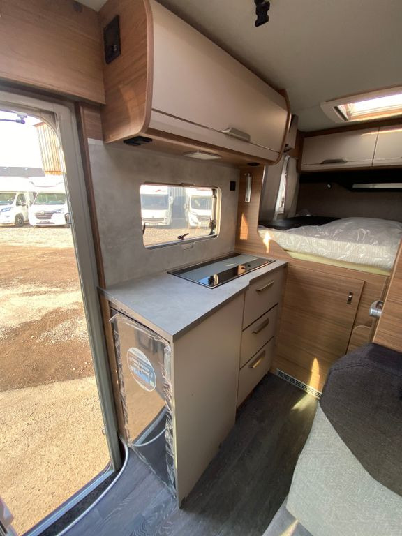 Autorulotă semi-integrată nou Knaus TOURER CUVISION 500 MQ,4 Personen,slide Bett: Foto 13