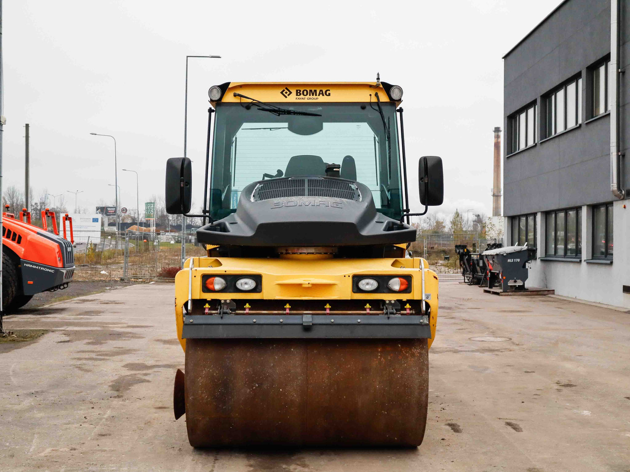 Cilindru compactor pentru asfalt BOMAG BW 174 AP-4i: Foto 8