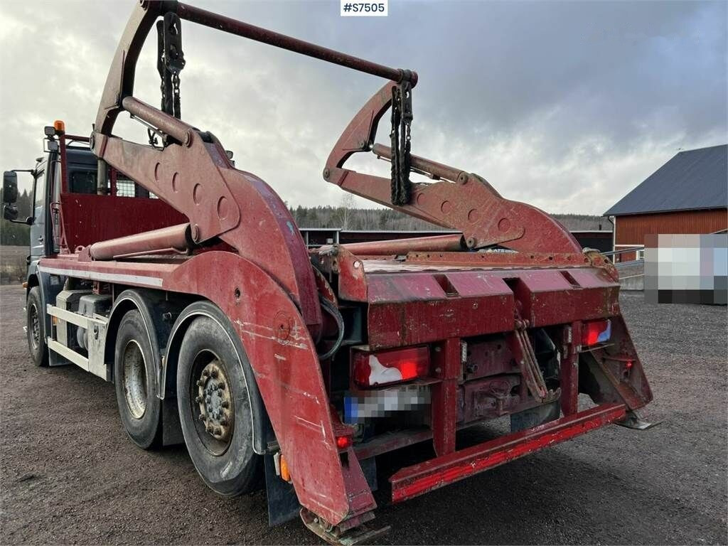 Camion container de gunoi Mercedes-Benz 950.60 2529L: Foto 26