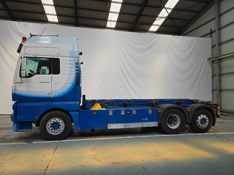 Leasing de MAN TGA 26.510 RETARDER / PTO / AIRCO MAN TGA 26.510 RETARDER / PTO / AIRCO: Foto 9