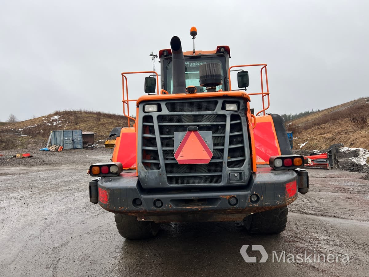 Încărcător frontal pe pneuri Hjullastare Doosan DL300-3: Foto 6