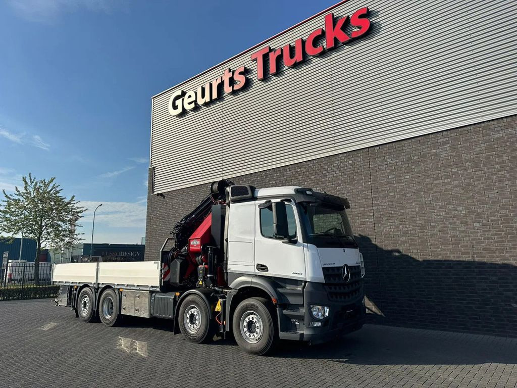 Camion cu macara, Camion platformă Mercedes-Benz Arocs 3251 8X2 + HMF 7020-K7 FJ 1400-K6 KRAAN/KR: Foto 9