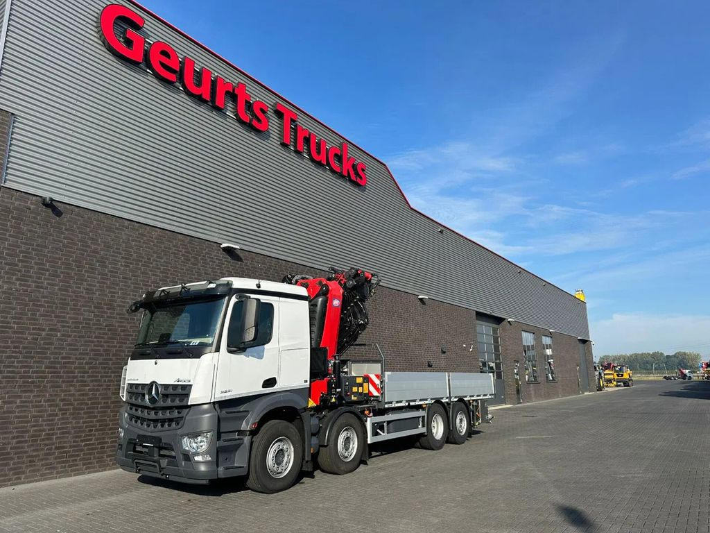 Camion cu macara, Camion platformă Mercedes-Benz Arocs 3251 8X2 + HMF 7020-K7 FJ 1400-K6 KRAAN/KR: Foto 7