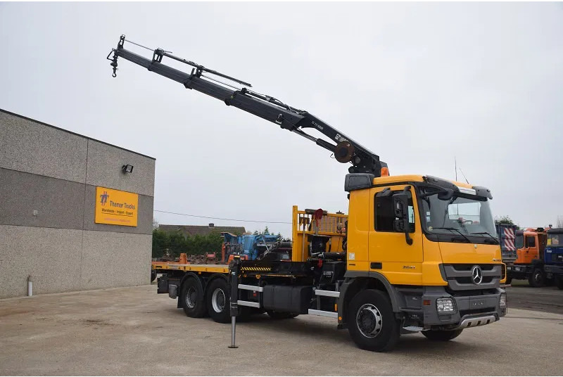 Camion cu macara Mercedes-Benz Actros 2641: Foto 9