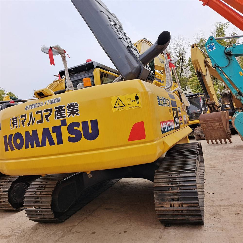 Excavator pe şenile Komatsu PC 220-8: Foto 16