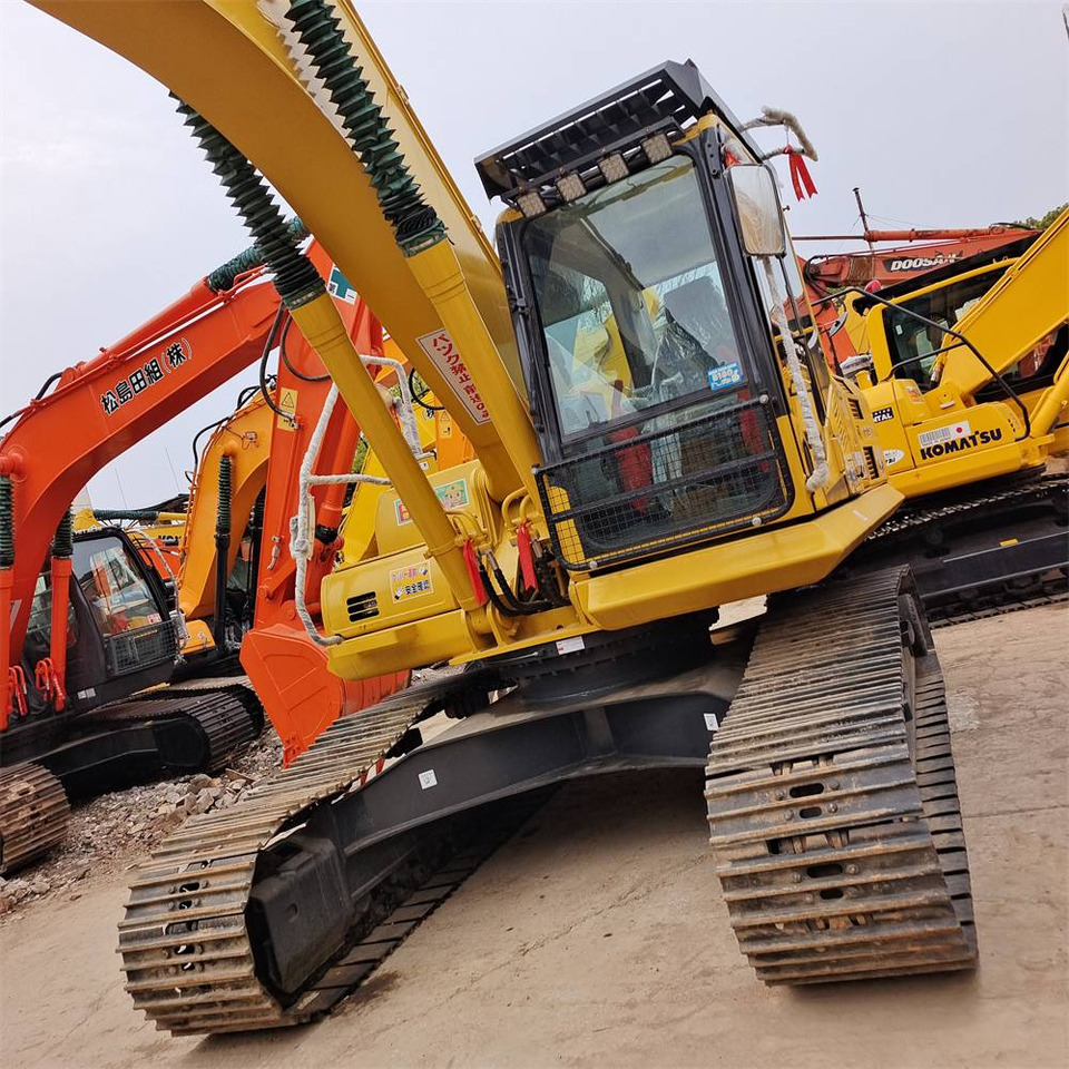 Excavator pe şenile Komatsu PC 220-8: Foto 6