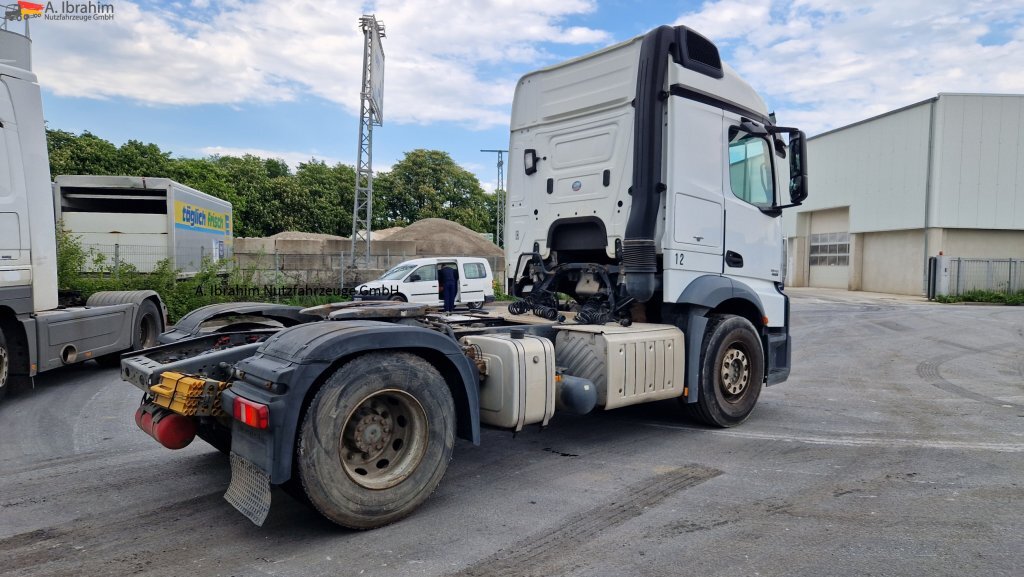 Cap tractor Mercedes-Benz DB 1842, Kipphydraulik: Foto 12