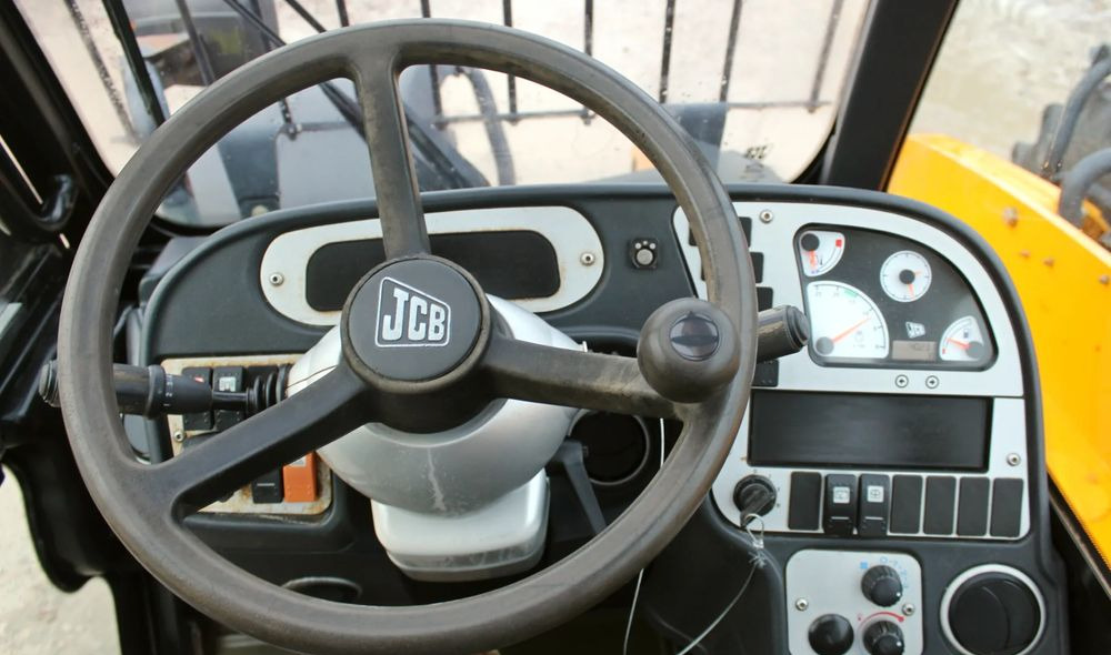 Leasing de JCB 535-95 JCB 535-95: Foto 8