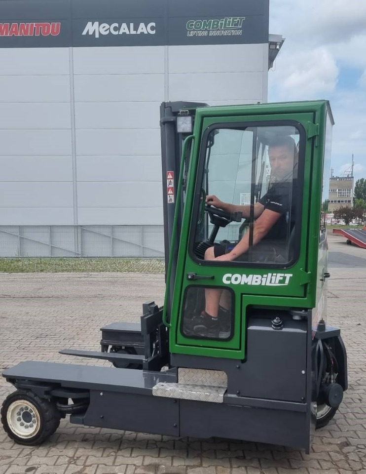 Stivuitor cu catarg retractabil, cu schimbare rapidă de direcţie Combilift C 4000 MK4 DIESEL: Foto 13