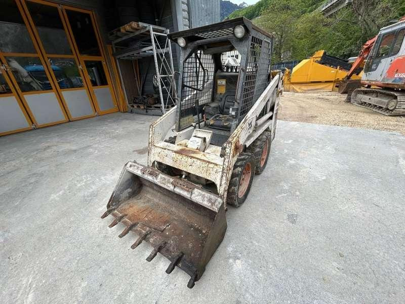 Mini încărcător Bobcat 543: Foto 11