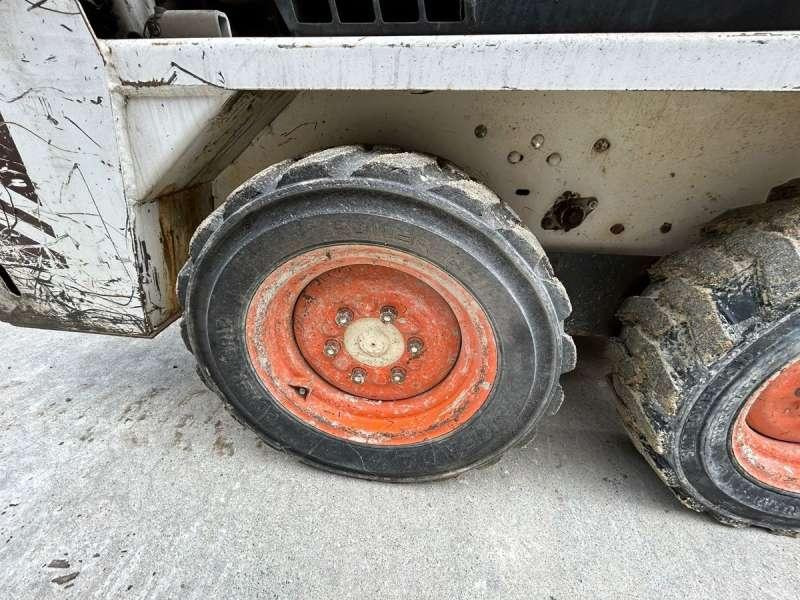 Mini încărcător Bobcat 543: Foto 19